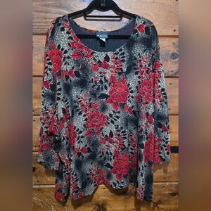 Maggie Barnes Women's Floral Top